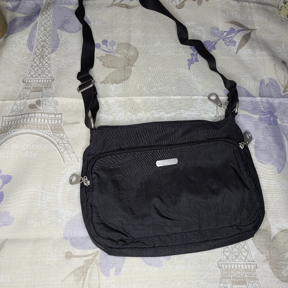 Baggallini Black Crossbody